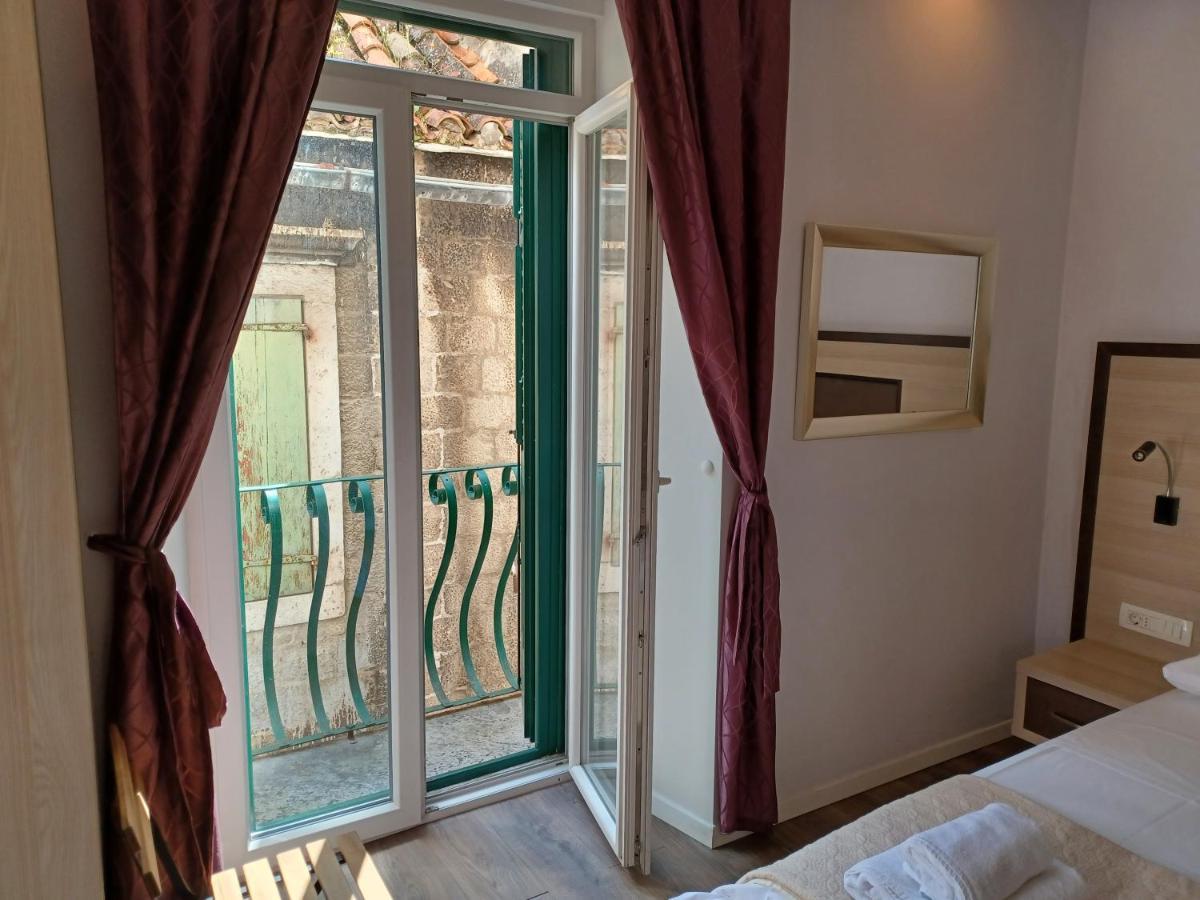 Jr Luxury Guesthouse Split Eksteriør billede