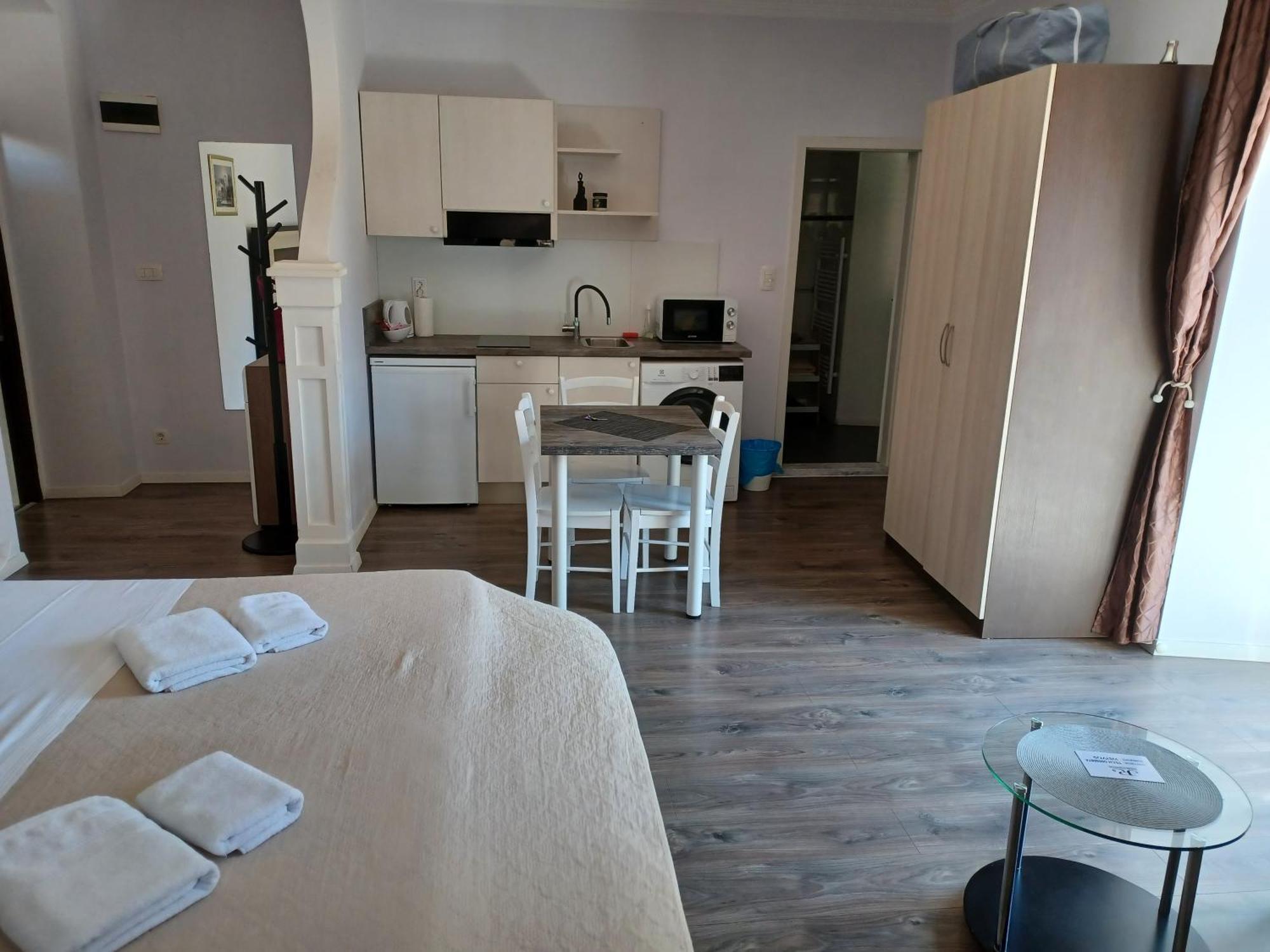 Jr Luxury Guesthouse Split Eksteriør billede