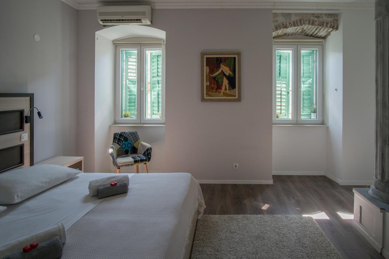 Jr Luxury Guesthouse Split Eksteriør billede
