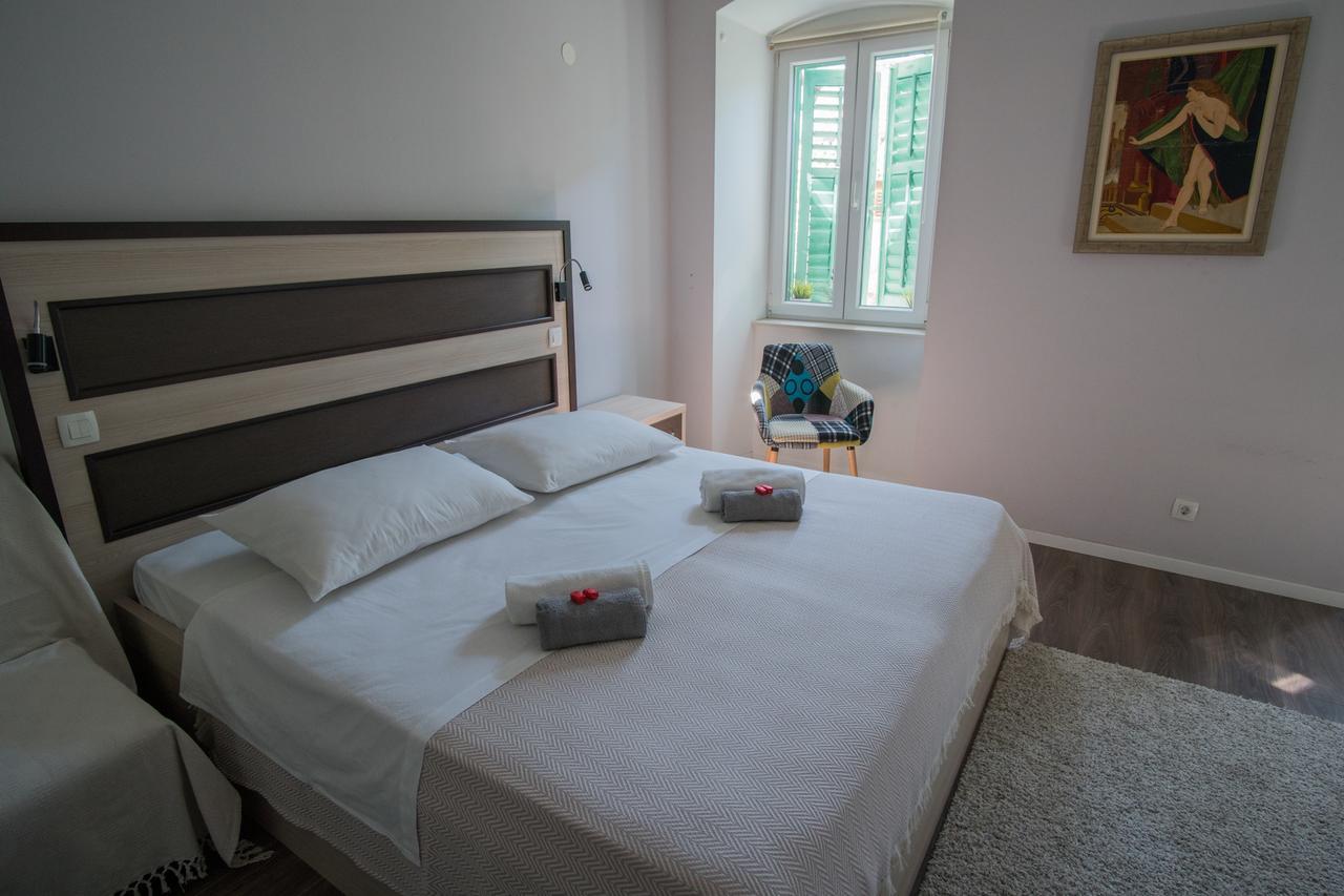 Jr Luxury Guesthouse Split Eksteriør billede